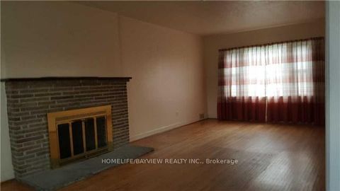 Photo 9 at 66 Roxborough Road, College Manor, Newmarket