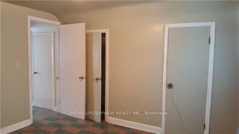 Photo 12 at 66 Roxborough Road, College Manor, Newmarket