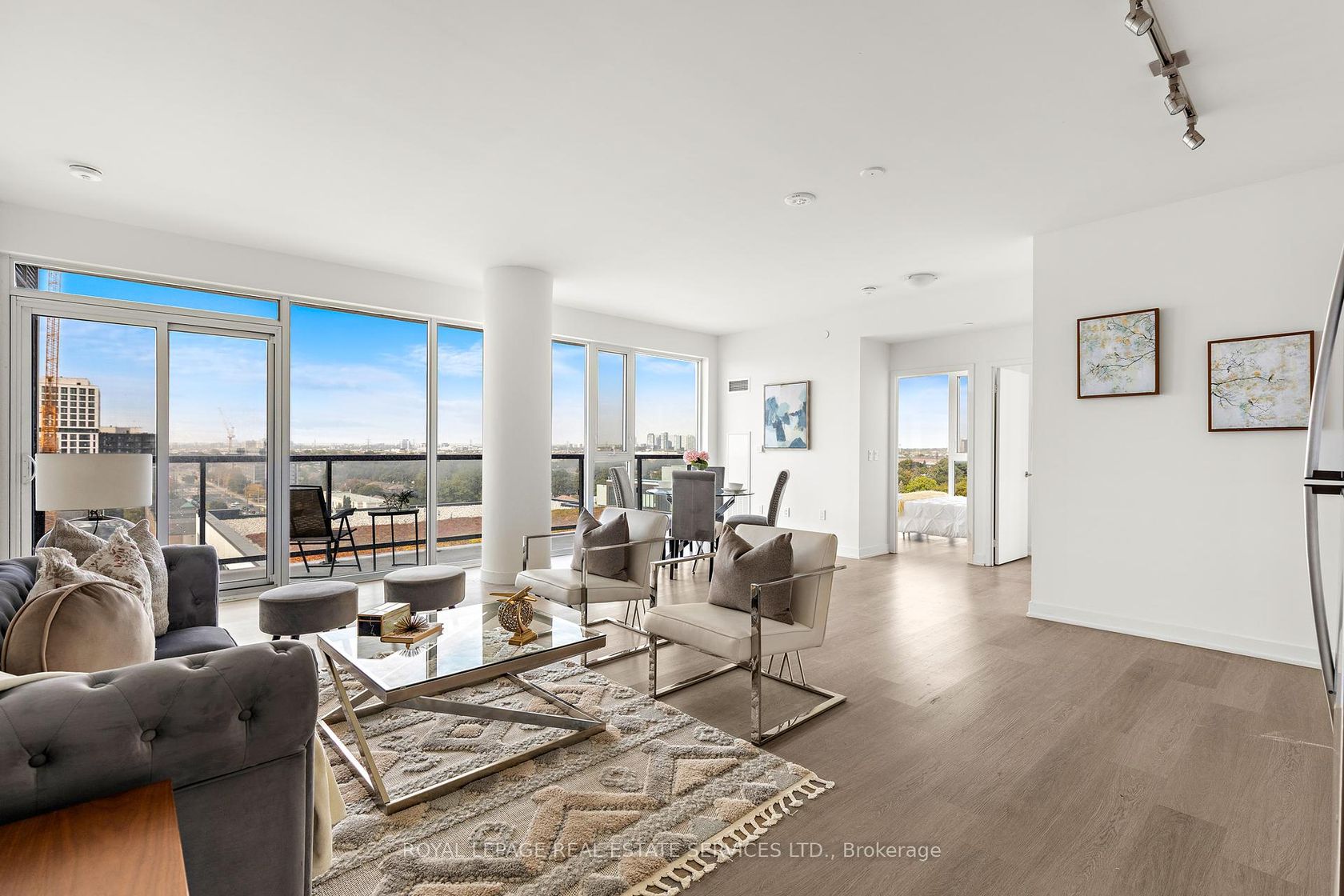 1006 - 859 The Queensway, Queensway, Toronto 