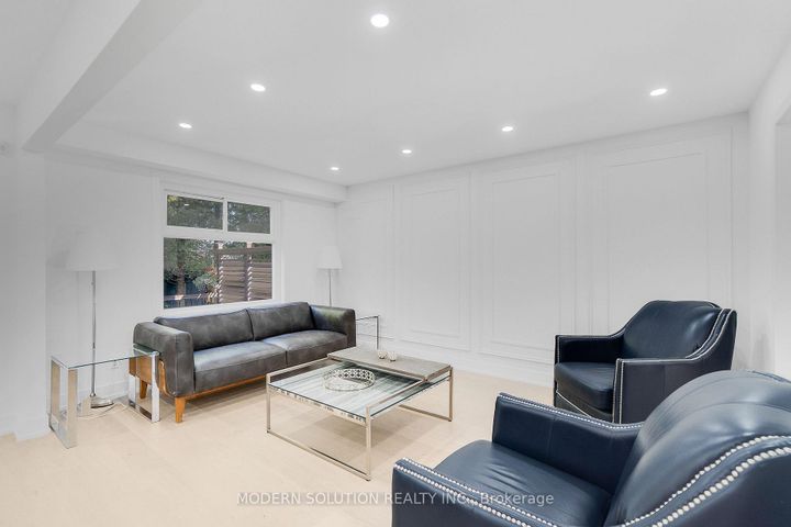 Photo 12 at 617 Curzon Avenue, Lakeview, Mississauga