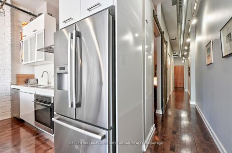 Photo 2 at 608 - 43 Hanna Avenue, Niagara, Toronto