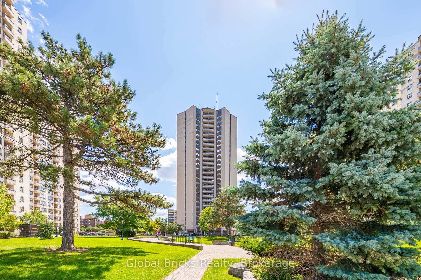 1904 - 380 Dixon Road, The Westway, Toronto 
