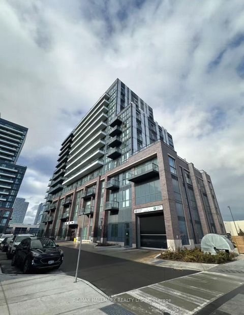 Photo 1 at 820 - 60 Honeycrisp Crescent, Vaughan Corporate Centre, Vaughan