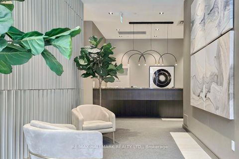 Photo 14 at 820 - 60 Honeycrisp Crescent, Vaughan Corporate Centre, Vaughan