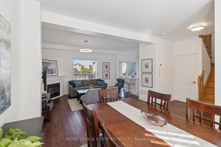 Photo 10 at 1 - 530 Driftcurrent Drive, Hurontario, Mississauga