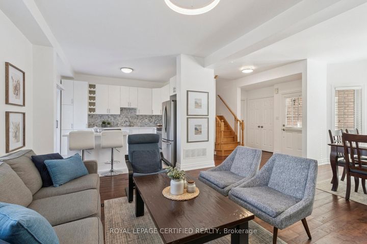 Photo 17 at 1 - 530 Driftcurrent Drive, Hurontario, Mississauga