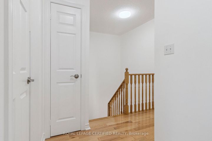 Photo 28 at 1 - 530 Driftcurrent Drive, Hurontario, Mississauga