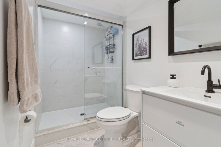 Photo 36 at 1 - 530 Driftcurrent Drive, Hurontario, Mississauga