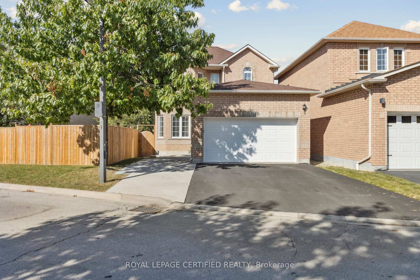 1 - 530 Driftcurrent Drive, Hurontario, Mississauga 2