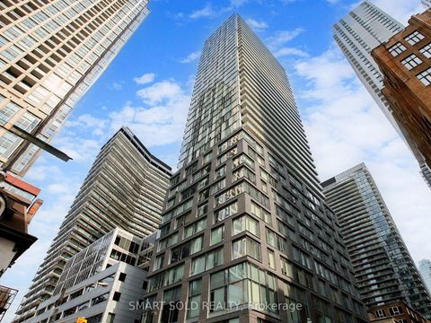 Photo 1 at 801 - 101 Peter Street, Waterfront Communities C1, Toronto