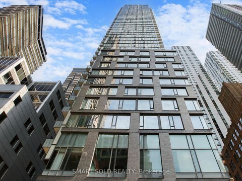 Photo 2 at 801 - 101 Peter Street, Waterfront Communities C1, Toronto