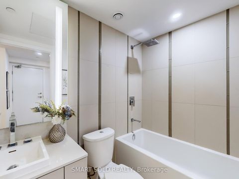 Photo 14 at 801 - 101 Peter Street, Waterfront Communities C1, Toronto