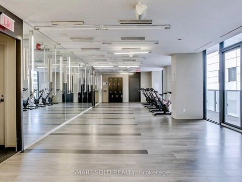 Photo 18 at 801 - 101 Peter Street, Waterfront Communities C1, Toronto