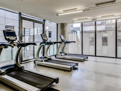 Photo 19 at 801 - 101 Peter Street, Waterfront Communities C1, Toronto