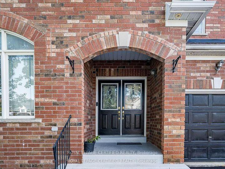 Photo 1 at 5 Treeline Boulevard, Vales of Castlemore, Brampton