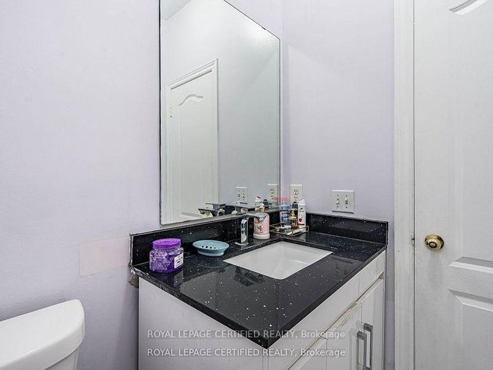Photo 9 at 5 Treeline Boulevard, Vales of Castlemore, Brampton