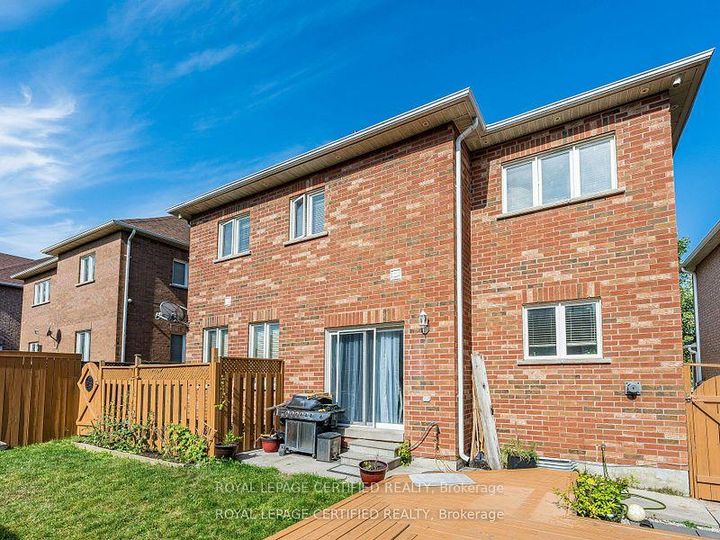 Photo 48 at 5 Treeline Boulevard, Vales of Castlemore, Brampton