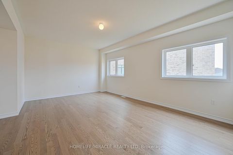 Photo 6 at 1653 Corsal Court, Rural Innisfil, Innisfil