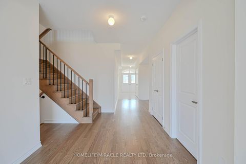 Photo 9 at 1653 Corsal Court, Rural Innisfil, Innisfil