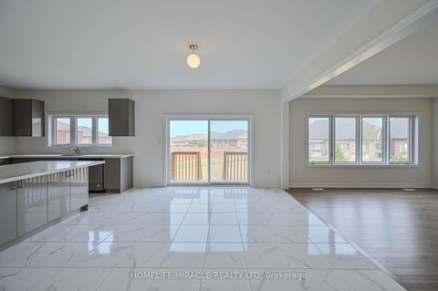 Photo 16 at 1653 Corsal Court, Rural Innisfil, Innisfil