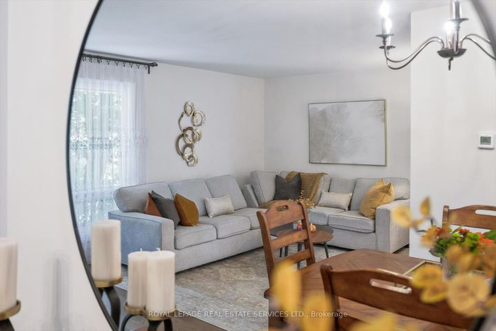 Photo 10 at 24 - 915 Inverhouse Drive, Clarkson, Mississauga