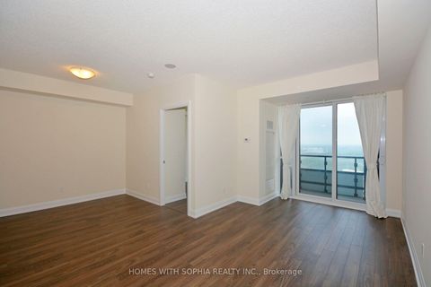 Photo 3 at 2004 - 18 Graydon Hall Drive, Donalda, Toronto