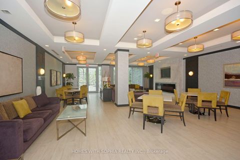 Photo 27 at 2004 - 18 Graydon Hall Drive, Donalda, Toronto