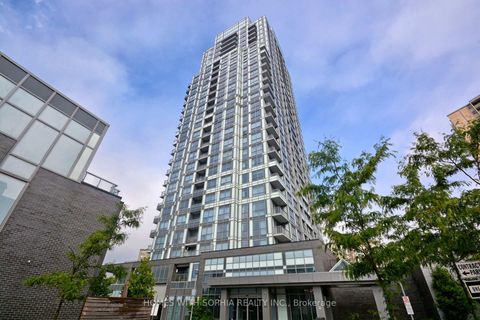 Photo 33 at 2004 - 18 Graydon Hall Drive, Donalda, Toronto