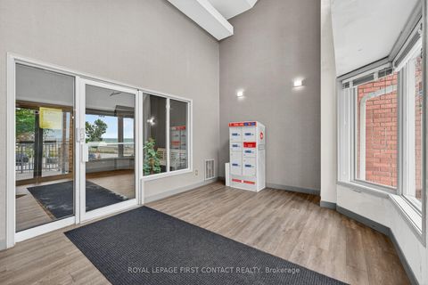 Photo 3 at B08 - 126 Bell Farm Road E, Alliance, Barrie