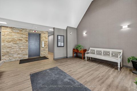 Photo 5 at B08 - 126 Bell Farm Road E, Alliance, Barrie