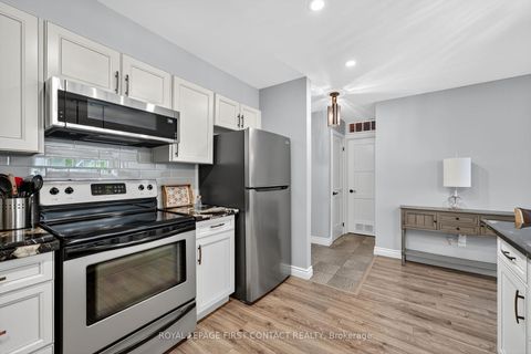 Photo 11 at B08 - 126 Bell Farm Road E, Alliance, Barrie