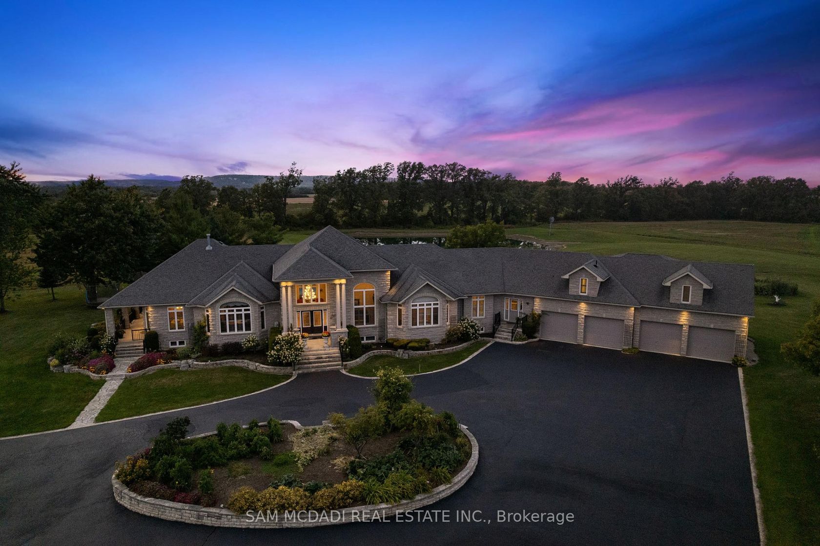 5431 Appleby Line, Rural Burlington, Burlington 