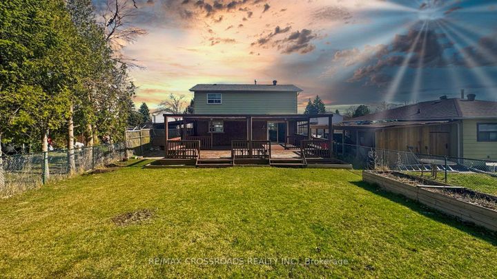 Photo 2 at 88 Wickson Trail, Malvern, Toronto
