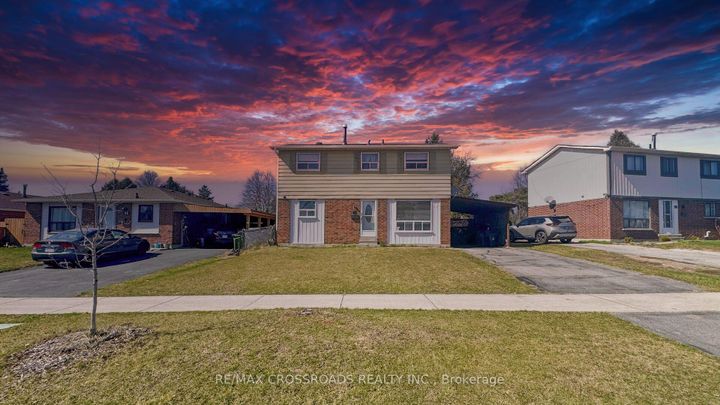 Photo 3 at 88 Wickson Trail, Malvern, Toronto