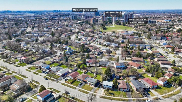 Photo 10 at 88 Wickson Trail, Malvern, Toronto