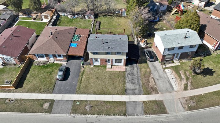 Photo 11 at 88 Wickson Trail, Malvern, Toronto