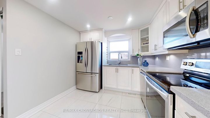 Photo 22 at 88 Wickson Trail, Malvern, Toronto