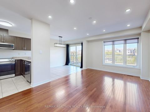 Photo 2 at 1192 Mary-Lou Street, Alcona, Innisfil