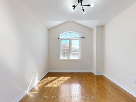 Photo 22 at 1192 Mary-Lou Street, Alcona, Innisfil