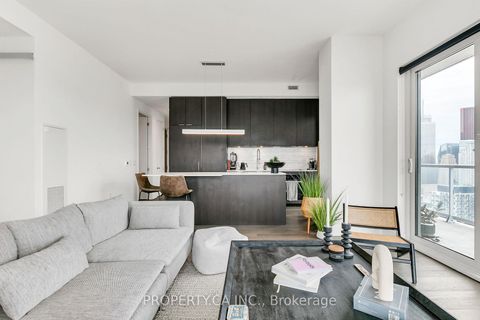 Photo 15 at 403 - 10 Prince Arthur Avenue, Annex, Toronto