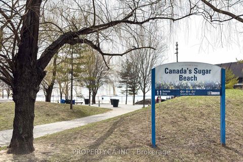 Photo 42 at 403 - 10 Prince Arthur Avenue, Annex, Toronto