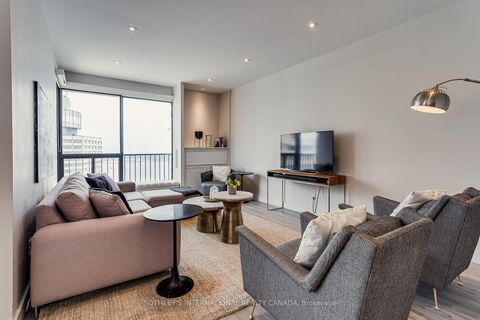Photo 15 at 3408 - 33 Harbour Square, Waterfront Communities C1, Toronto
