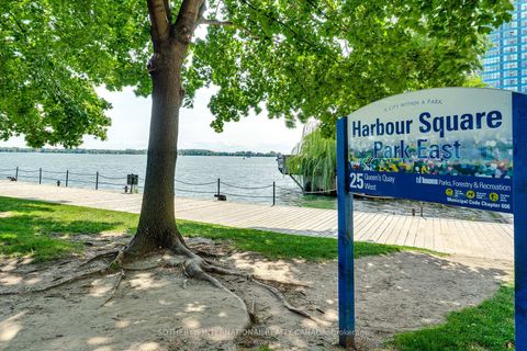 Photo 38 at 3408 - 33 Harbour Square, Waterfront Communities C1, Toronto