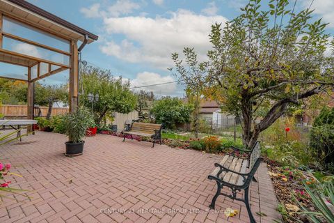 Photo 35 at 125 Anthony Road, CFB, Toronto
