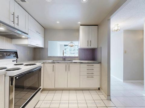 Photo 12 at PH404 - 5785 Yonge Street, Newtonbrook East, Toronto