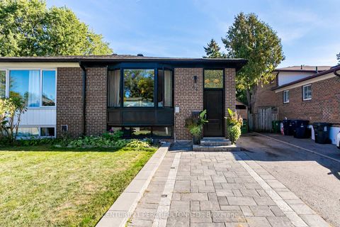 Photo 0 at 83 Cairnside Crescent, Pleasant View, Toronto