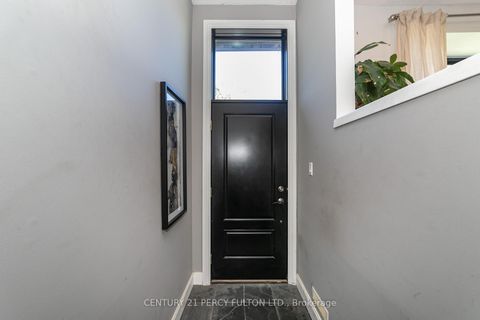 Photo 5 at 83 Cairnside Crescent, Pleasant View, Toronto