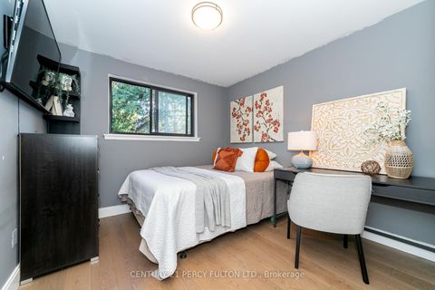 Photo 20 at 83 Cairnside Crescent, Pleasant View, Toronto