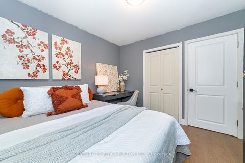 Photo 21 at 83 Cairnside Crescent, Pleasant View, Toronto