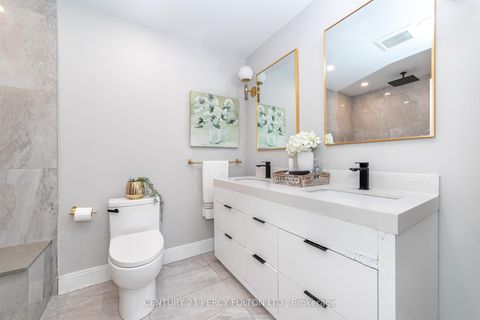 Photo 24 at 83 Cairnside Crescent, Pleasant View, Toronto